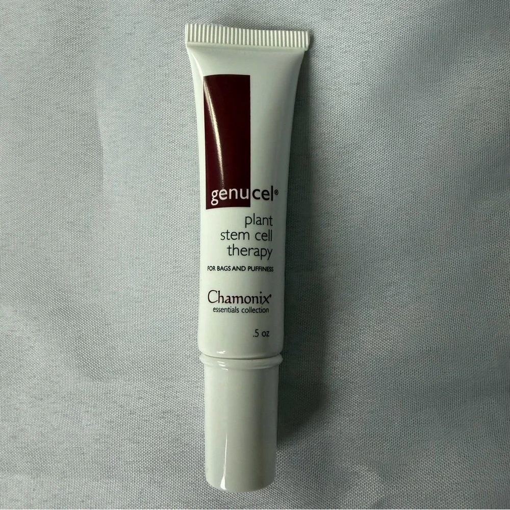 Genucel Plant Stem Cell Therapy Eye Bags Puffiness .5 oz New In Box